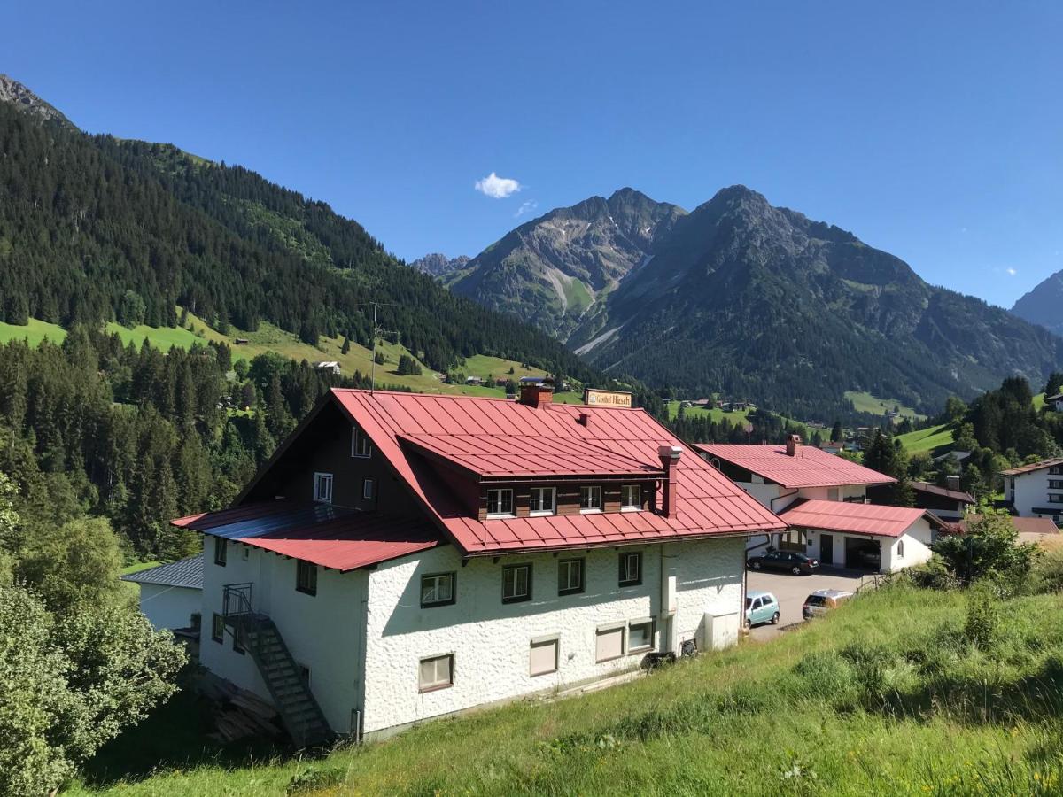 Gasthof Hirsch Hirschegg (Vorarlberg) Exterior photo
